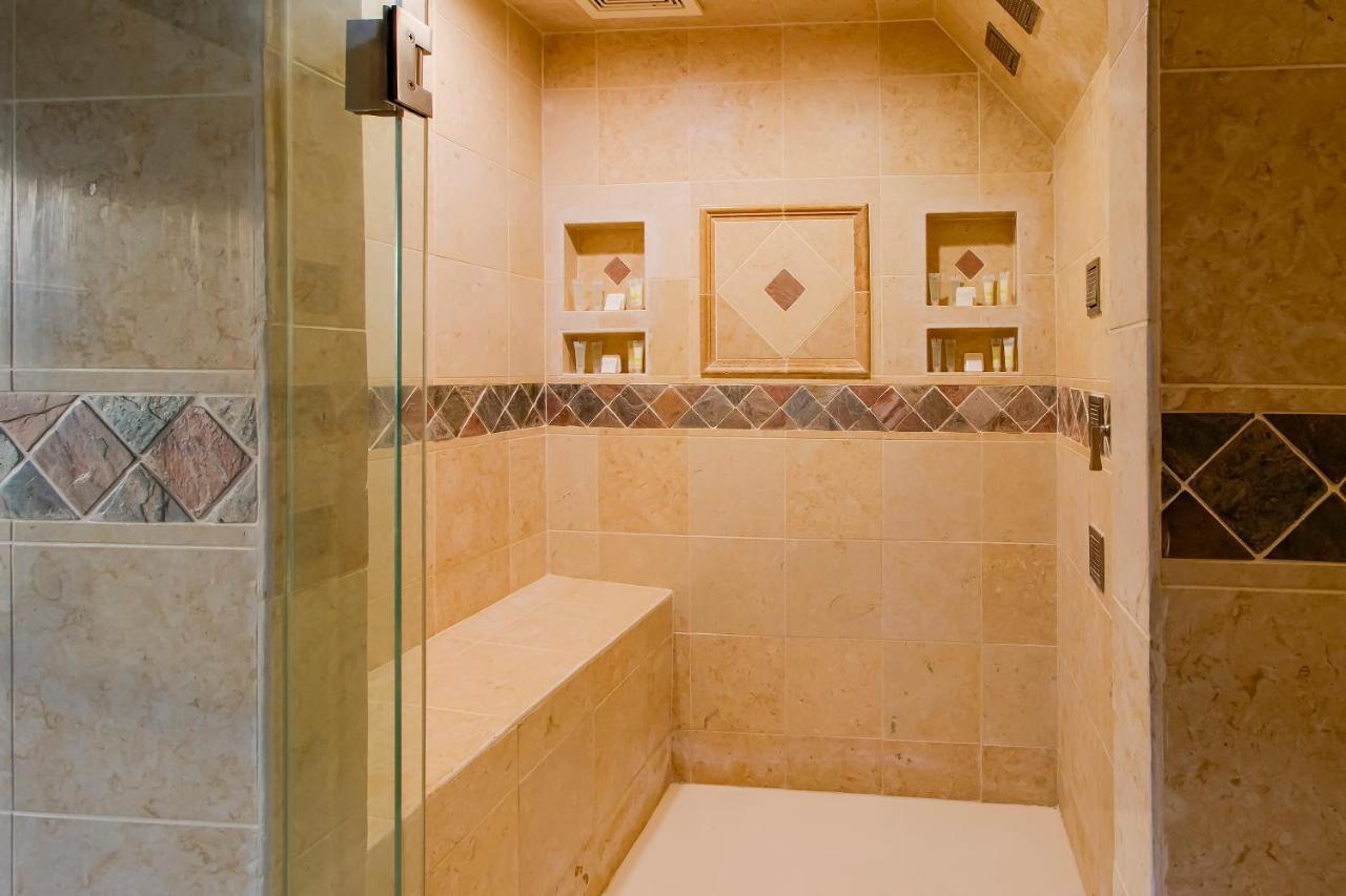 Oyo Pinewood Inn & Suites Silsbee Zewnętrze zdjęcie